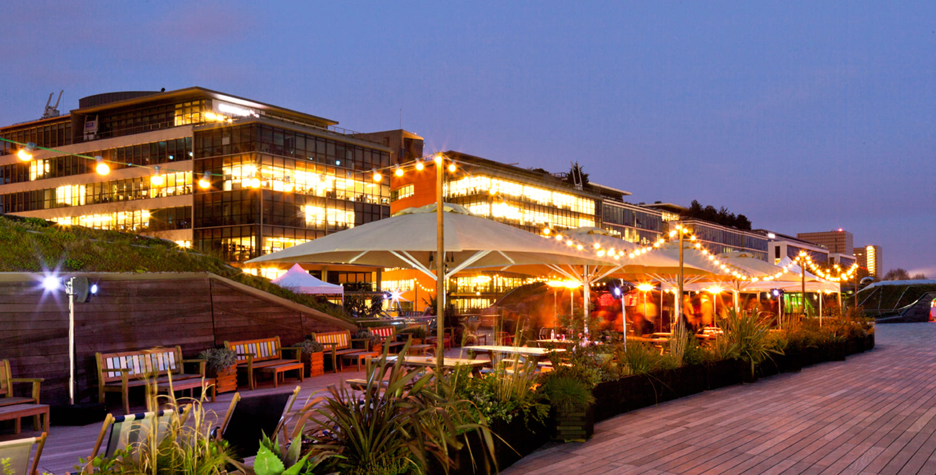 Location Rooftop Paris - Privatisez une terrasse pour votre événement