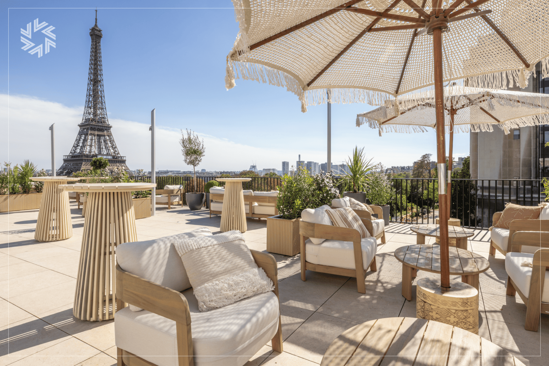 Cocktail d&rsquo;entreprise sur rooftop à Paris